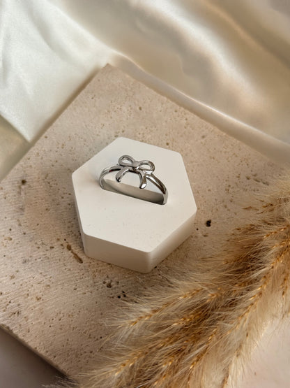 Bow Ring