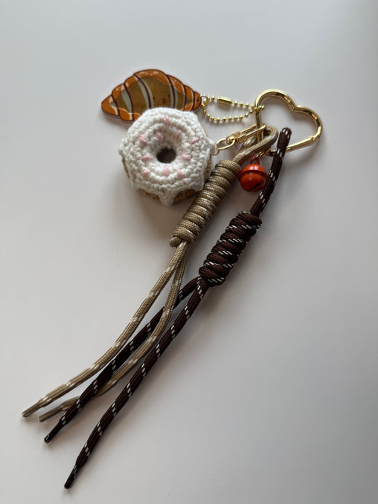 Breakfast in Paris Bag chain