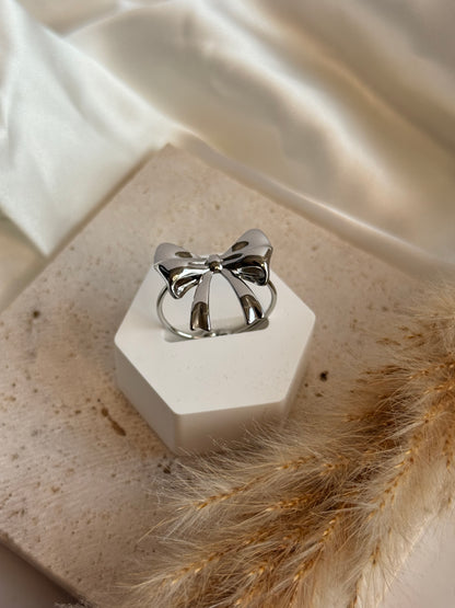 Chunky Bow Ring