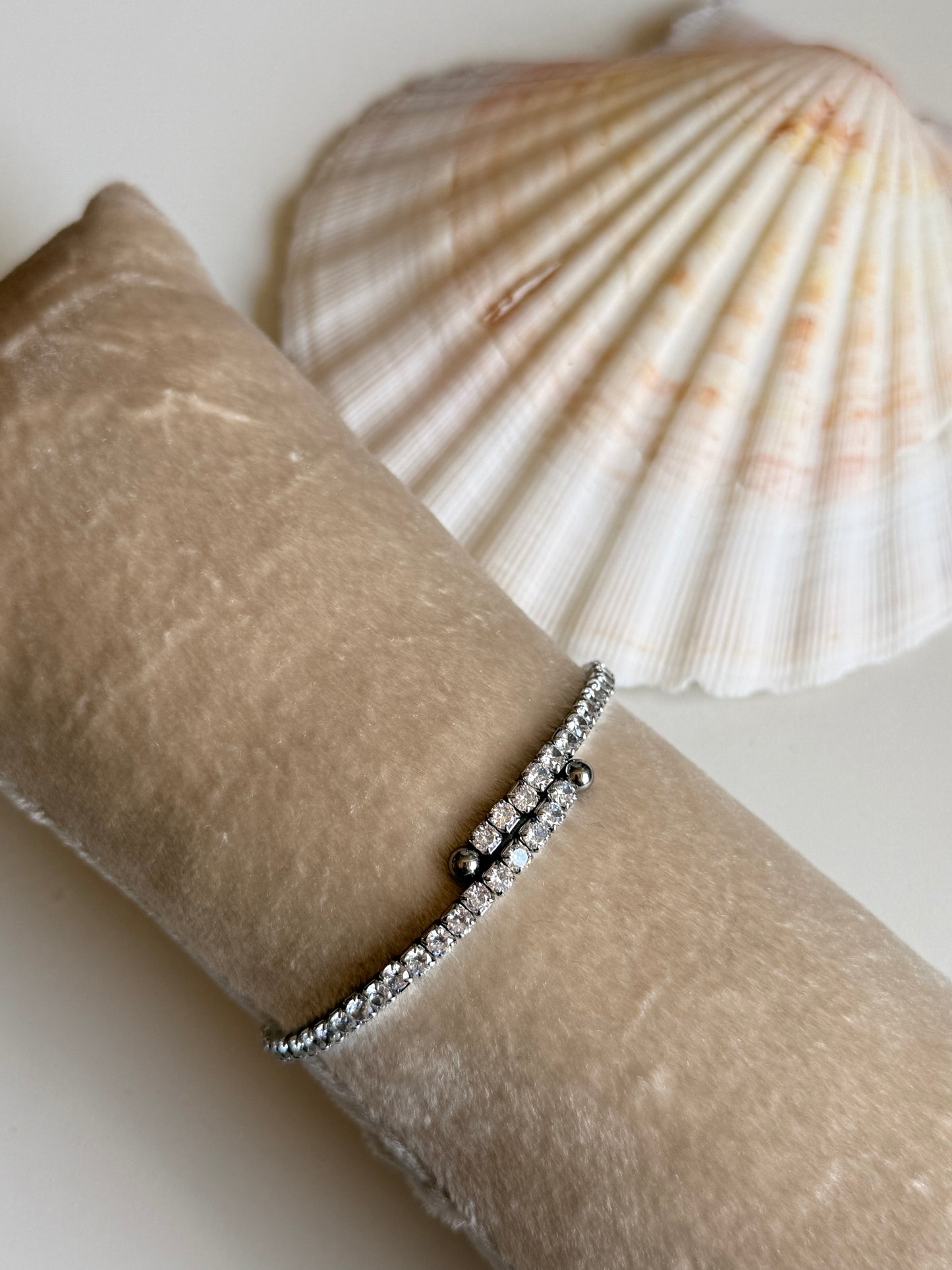 Dazzle Armreif ✨